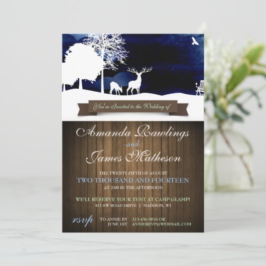 Invitを結婚する素朴な木及びシルエットのキャンプ場 招待状 (スタンド正面)