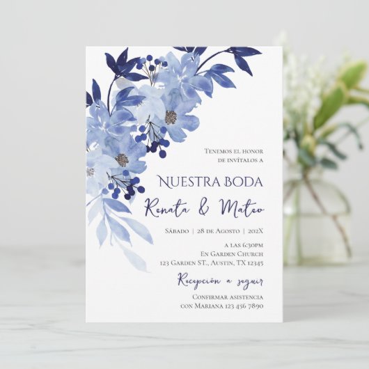 Invitación Navy Blue Spanish Wedding Invitation 招待状 (スタンド正面)