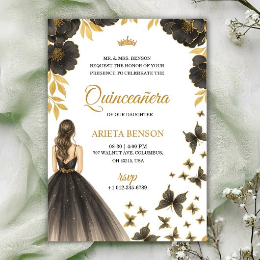 Invitation for a Quinceañera with elegant floral 招待状