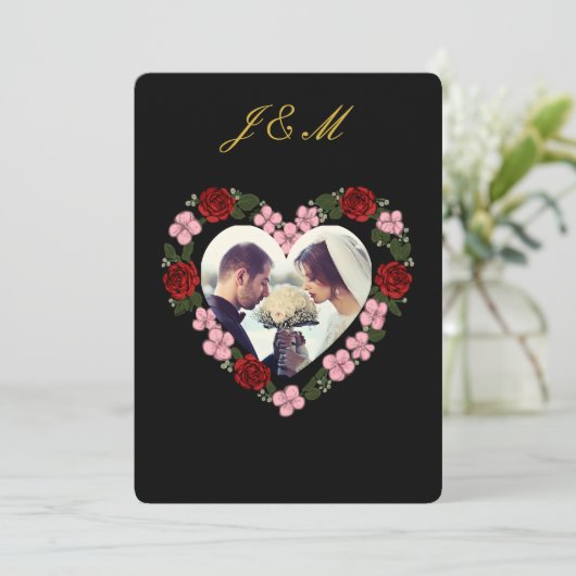 Invitation Vertical Black Gold Wedding Rose Heart 招待状 (スタンド正面)