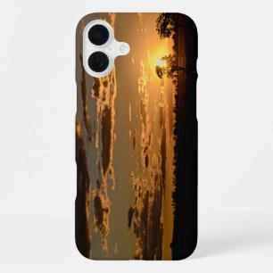 iPhone 16 Plus スリムフィットケース 光沢仕上げ Plusケース