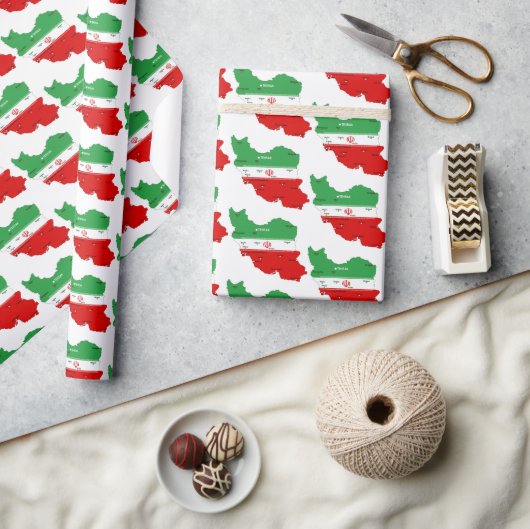 Iran Map with Flag and Emblem ラッピングペーパー (クラフト)