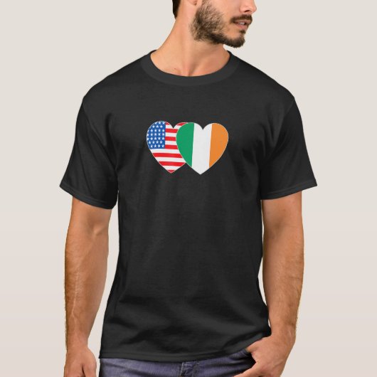 Ireland and USA Flag Twin Heart for Irish American Tシャツ (正面)