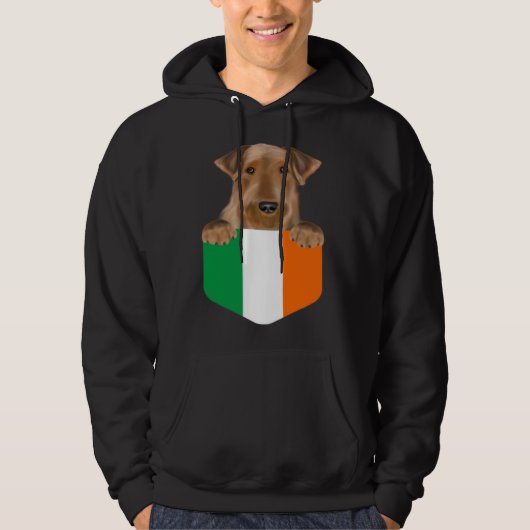 Ireland Flag Airedale Terrier Dog In Pocket パーカ (正面)