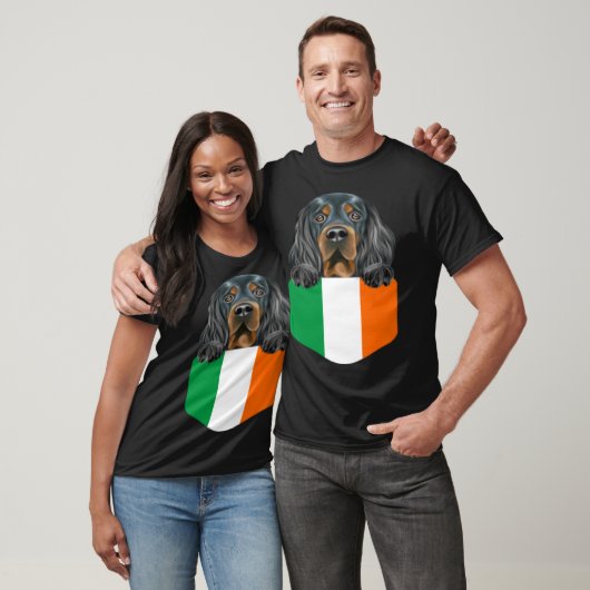 Ireland Flag Gordon Setter Dog In Pocket Tシャツ (ユニセックス)