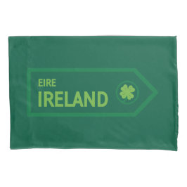 Ireland Road Sign 枕カバー