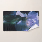 Iris Flowers at Twilight Beach Towel ハンドタオル (ハンドタオル)