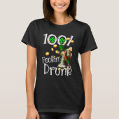 Irish 100 Feckin Drunk Leprechaun Puking Drink Pat Tシャツ (正面)