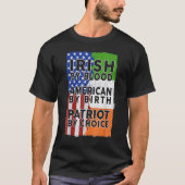 Irish American Flag Celtic Cross Funny St Patrick' Tシャツ (正面)