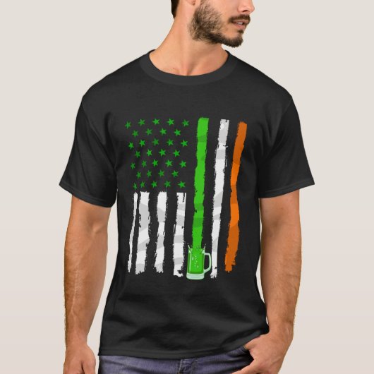 Irish American Flag Ireland Flag Ireland Shamrock  Tシャツ (正面)