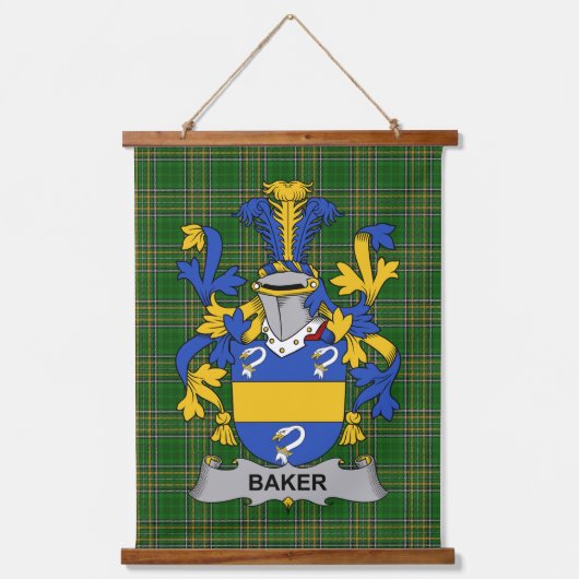 Irish Baker Coat of Arms Family Crest 吊り下げ型タペストリー (正面)
