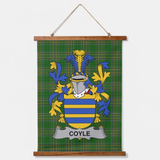Irish Coyle or McCoyle Coat of Arms Family Crest 吊り下げ型タペストリー (正面)