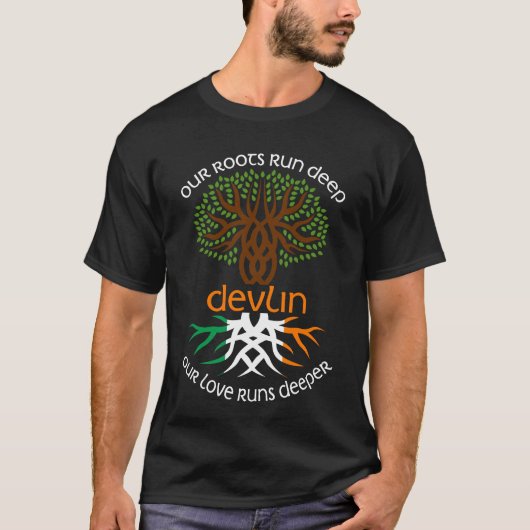 Irish DEVLIN Family Name Our Love Runs Deeper Tシャツ (正面)