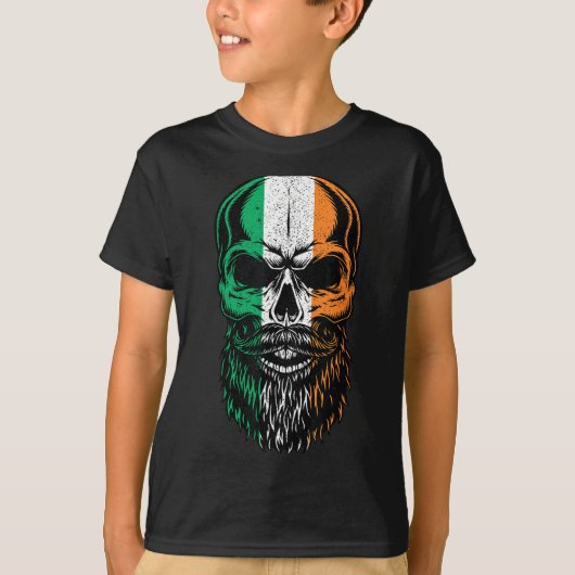 Irish Flag Bearded Skull Head Saint Patrick's Day  Tシャツ (正面)
