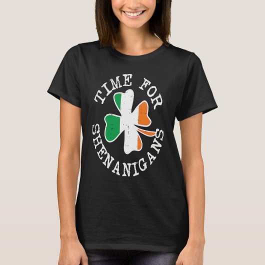 Irish Flag Shamrock Time For Shenanigans St Patric Tシャツ (正面)
