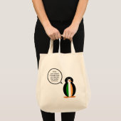 Irish Flag Talking Ms. Penguin トートバッグ (正面(商品))