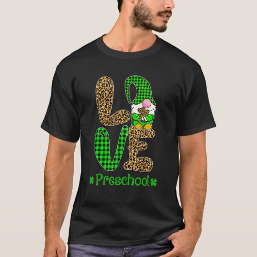Irish Gnome Love Preschool Teacher Leopard St Patr Tシャツ (正面)