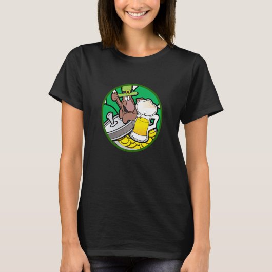 Irish lucky shamrock with beer mug St Patricks Day Tシャツ (正面)