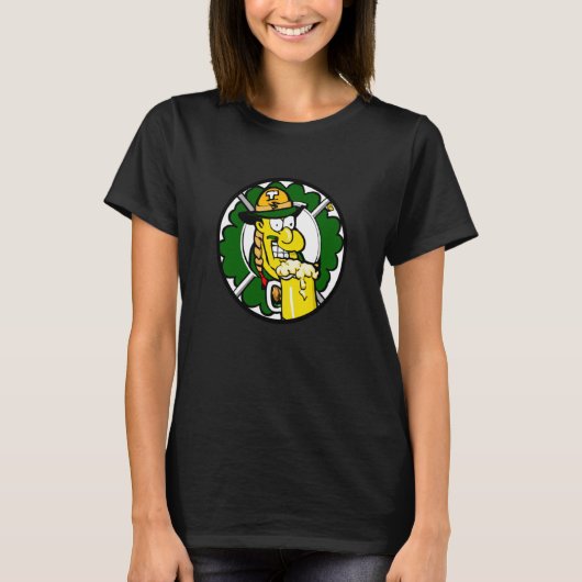 Irish lucky shamrock with beer mug St Patricks Day Tシャツ (正面)