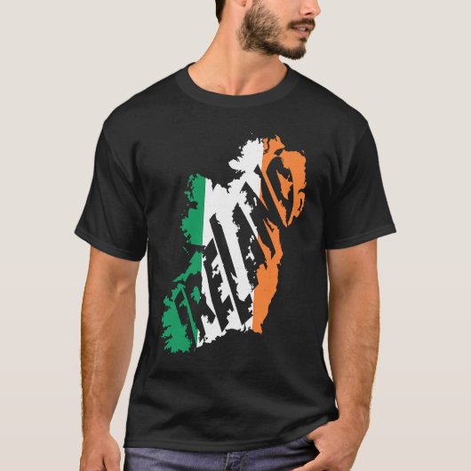 Irish Map Word  Ireland Flag Colour Letters Tシャツ (正面)