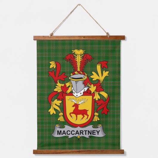 Irish McCartney or MacCartney Coat of Arms Family 吊り下げ型タペストリー (正面)