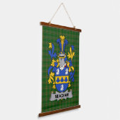 Irish Meacham Coat of Arms Family Crest 吊り下げ型タペストリー (傾斜あり)