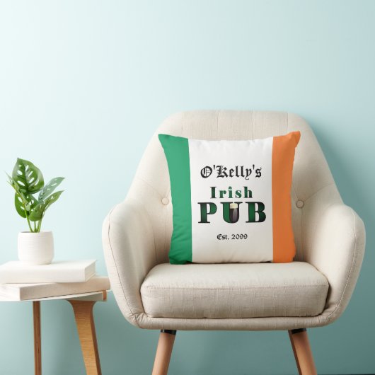 Irish Pub Bar Tavern Throw Pillow クッション (椅子)