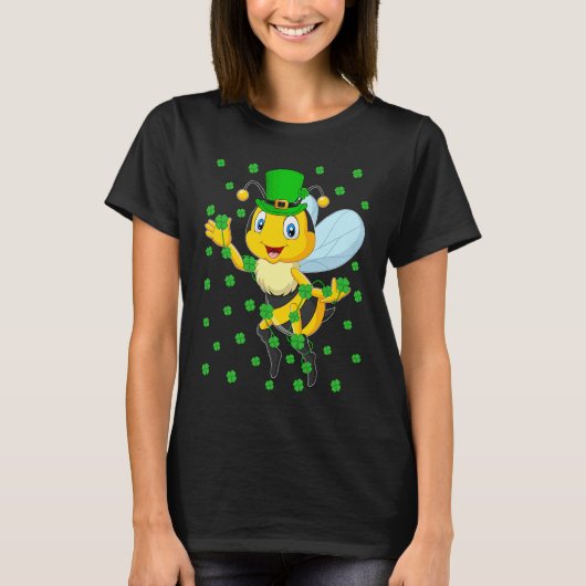Irish Shamrock Leprechaun Bee St Patrick's Day Tシャツ (正面)