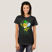 Irish Shamrock Leprechaun Bee St Patrick's Day Tシャツ (正面フル)