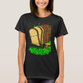 Irish Shamrock Leprechaun Bread St Patrick's Day Tシャツ (正面)