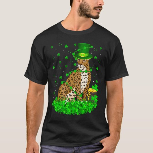 Irish Shamrock Leprechaun Jaguar St Patrick's Day Tシャツ (正面)