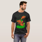 Irish Shamrock Leprechaun Lobster St Patrick's Day Tシャツ (正面フル)