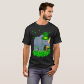 Irish Shamrock Leprechaun Rhino St Patrick's Day Tシャツ (正面フル)