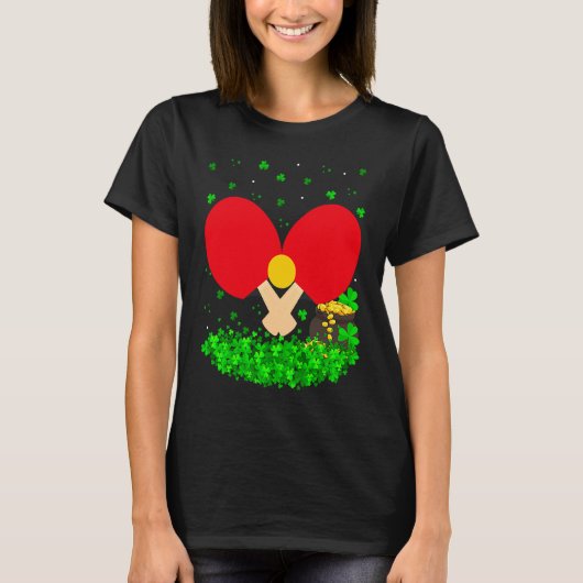 Irish Shamrock Leprechaun Table Tennis St Patrick' Tシャツ (正面)