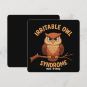 Irritable Owl Syndrome Funny Angry Owl Cartoon Pun 招待状 (正面/裏面)