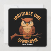 Irritable Owl Syndrome Funny Angry Owl Cartoon Pun 招待状 (正面)