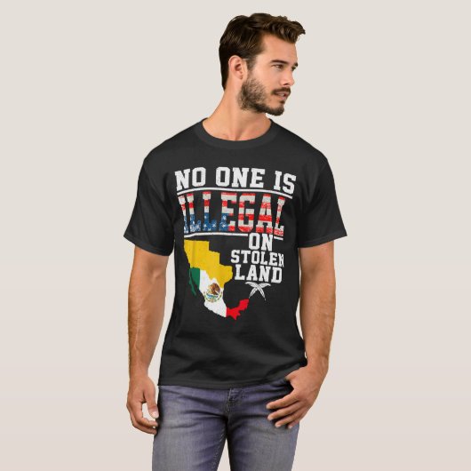 Is Illegal On Stolen Land Native Americans  Tシャツ (正面フル)