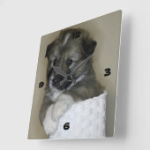 Islandhundwelpe スクエア壁時計 (傾斜)