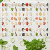 Isometric seamless pattern of various cheeses キッチンタオル (折り畳み)