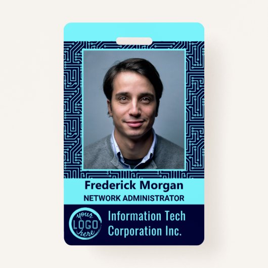 ITコンピュータカスタムー従業員フォトバーコードロゴ バッジ (正面)