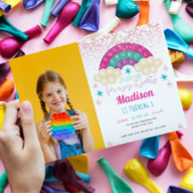 ITバースデポップ・アートのーパーティー虹の写真