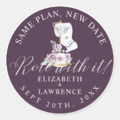 It 転がVioletの花模様とトエレガントイレの紙 ラウンドシール (正面)