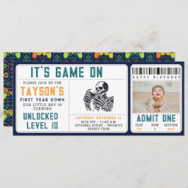 It’s Game On Skull – Video Game Birthday Party 招待状