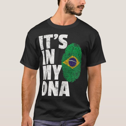IT_S IN MY DNAブラジル国旗Men Women Pri Tシャツ (正面)