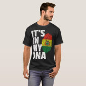 IT_S IN MY DNAボリビア国旗Men Women Pri Tシャツ (正面フル)