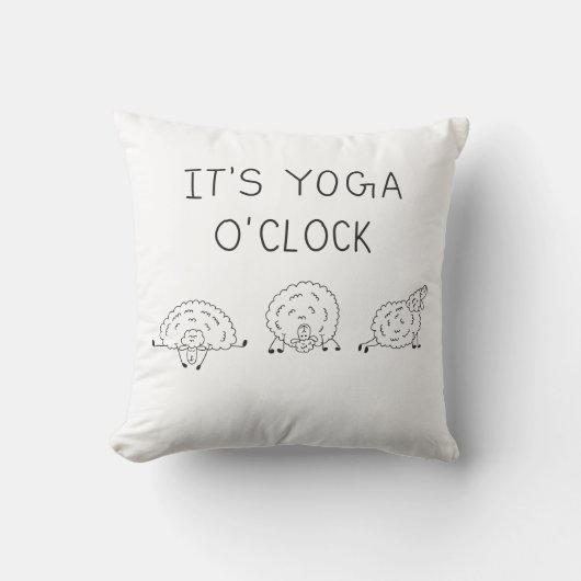 It’s Yoga O’Clock Sheep クッション (正面)