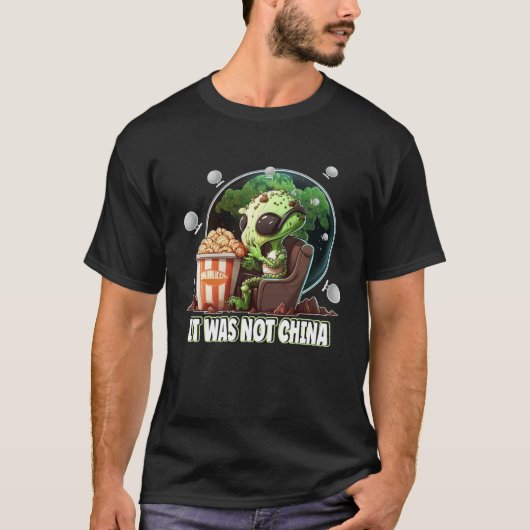 It Was Not China  The Balloon Belongs To Aliens Tシャツ (正面)