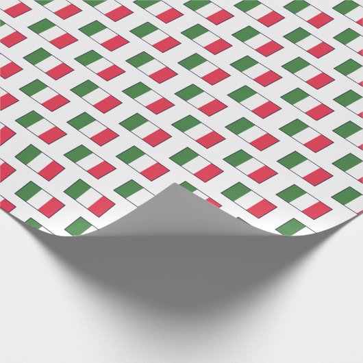 Italian Flags Repeat on White ラッピングペーパー (角)