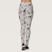 Italian Greyhound Dog Bones and Paws Leggings レギンス (裏面)