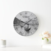 Italy Travel - VENICE black and white souvenir  ラージ壁時計 (ホーム)